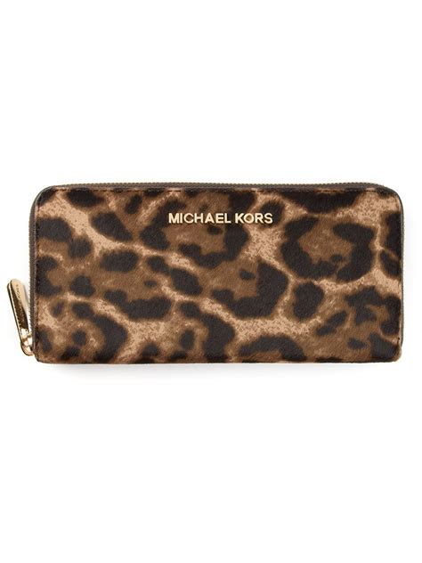 michael kors leopard wallet